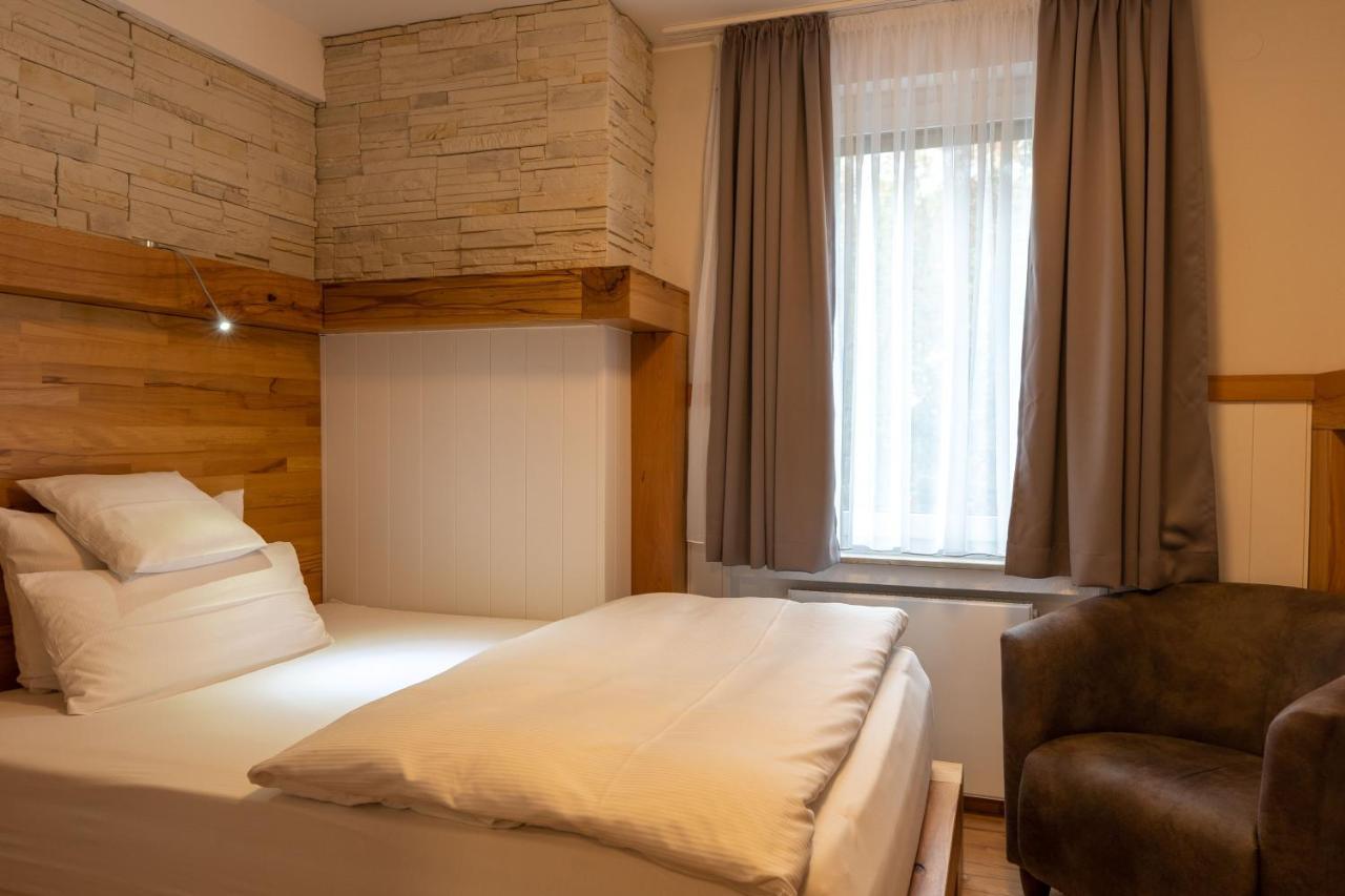 Hotel Post Mit Klimaanlage Neckarsulm Exterior photo